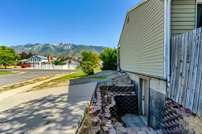 11878 S Hidden Valley Dr E, Sandy, UT 84094 - Photo 36