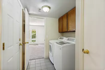 11878 S Hidden Valley Dr E, Sandy, UT 84094 - Photo 18