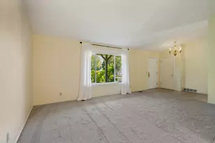 11878 S Hidden Valley Dr E, Sandy, UT 84094 - Photo 6