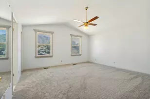 11878 S Hidden Valley Dr E, Sandy, UT 84094 - Photo 20