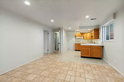 11878 S Hidden Valley Dr E, Sandy, UT 84094 - Photo 28