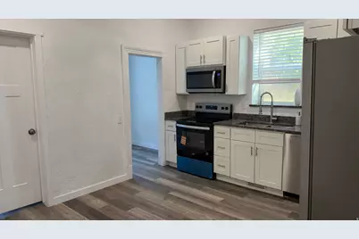 432 E 400 N, Logan, UT 84321 - Photo 12