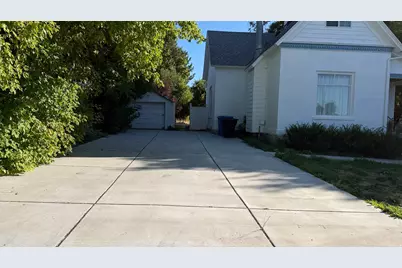 432 E 400 N, Logan, UT 84321 - Photo 2