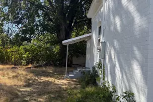 432 E 400 N, Logan, UT 84321 - Photo 40