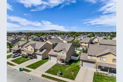 1719 N 25 E, Layton, UT 84041 - Photo 26