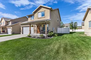 1719 N 25 E, Layton, UT 84041 - Photo 18