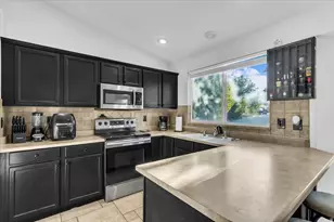 2652 S Athena Dr W, Magna, UT 84044 - Photo 4