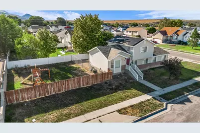 2652 S Athena Dr W, Magna, UT 84044 - Photo 30