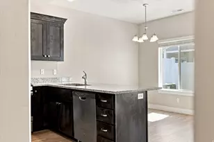 2395 W 3350 Ln S, West Haven, UT 84401 - Photo 6