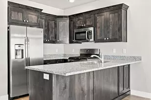 2395 W 3350 Ln S, West Haven, UT 84401 - Photo 4