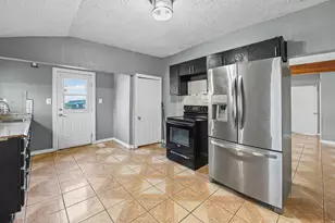 1228 W 600 S, Salt Lake City, UT 84104 - Photo 6