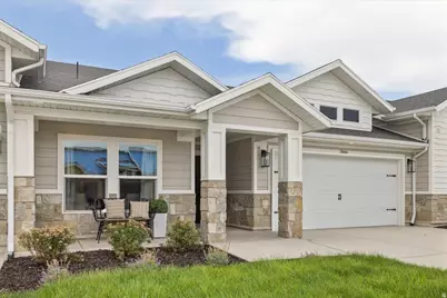 2596 W 2495 S #308, Syracuse, UT 84075 - Photo 2