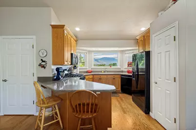 1152 N 100 E, American Fork, UT 84003 - Photo 20