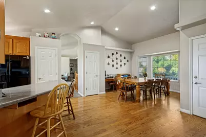 1152 N 100 E, American Fork, UT 84003 - Photo 22