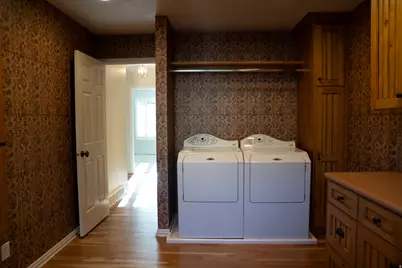 294 W Jennings Ln, Centerville, UT 84014 - Photo 24