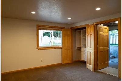 294 W Jennings Ln, Centerville, UT 84014 - Photo 40