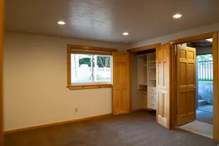 294 W Jennings Ln, Centerville, UT 84014 - Photo 40