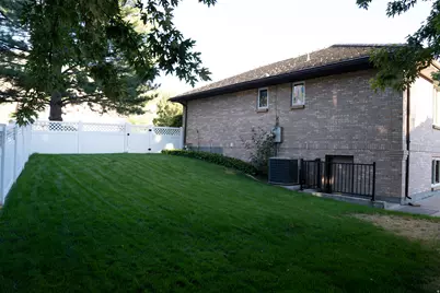 294 W Jennings Ln, Centerville, UT 84014 - Photo 54