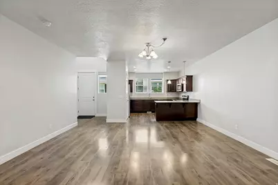2051 N 3860 W, Lehi, UT 84043 - Photo 8