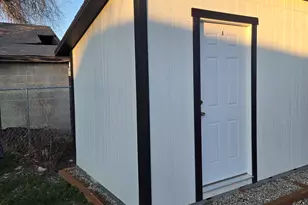 1394 W Pacific Ave S, Salt Lake City, UT 84104 - Photo 12