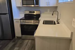 1394 W Pacific Ave S, Salt Lake City, UT 84104 - Photo 16
