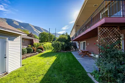 881 E Hillcrest Dr, Springville, UT 84663 - Photo 36
