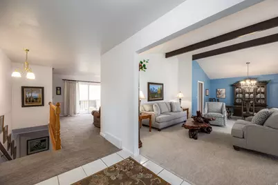 881 E Hillcrest Dr, Springville, UT 84663 - Photo 8