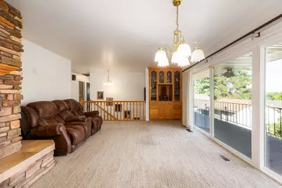 881 E Hillcrest Dr, Springville, UT 84663 - Photo 10