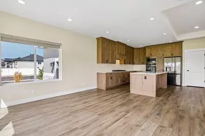 1837 N 4150 W, Plain City, UT 84404 - Photo 14