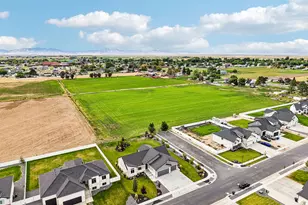 1837 N 4150 W, Plain City, UT 84404 - Photo 48