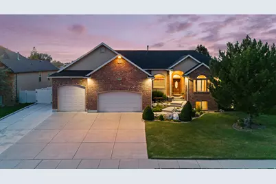 4917 S 5400 W, Hooper, UT 84315 - Photo 2