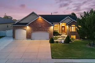 4917 S 5400 W, Hooper, UT 84315 - Photo 2