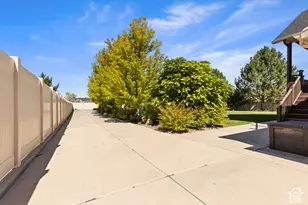 4917 S 5400 W, Hooper, UT 84315 - Photo 46