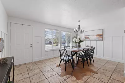 4288 W Yorkshire Cir, South Jordan, UT 84009 - Photo 4