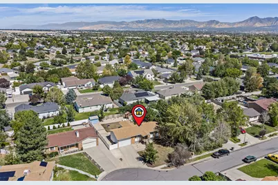 4288 W Yorkshire Cir, South Jordan, UT 84009 - Photo 46
