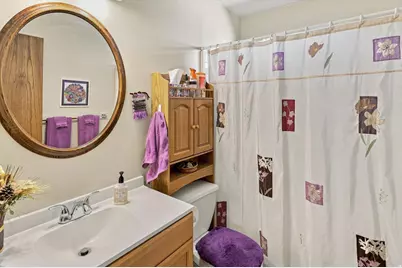 231 E 100 S, Hyrum, UT 84319 - Photo 24