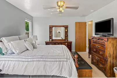 231 E 100 S, Hyrum, UT 84319 - Photo 20