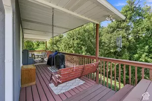 231 E 100 S, Hyrum, UT 84319 - Photo 30