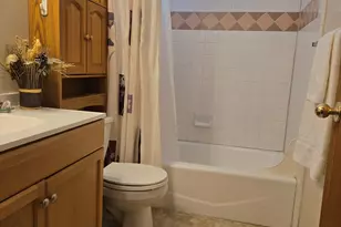 231 E 100 S, Hyrum, UT 84319 - Photo 24