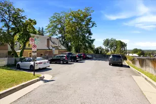 329 N Almond W, Salt Lake City, UT 84103 - Photo 30