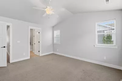 256 E Kirsten Ln. N #142, North Salt Lake, UT 84054 - Photo 16