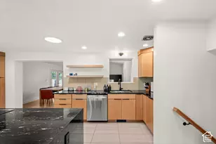 2071 E Vallaire Ave S, Cottonwood Heights, UT 84121 - Photo 4