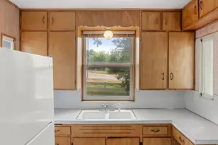 204 N 100 E, Millville, UT 84326 - Photo 6