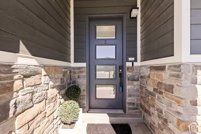 2346 W Swenson Cir, Syracuse, UT 84075 - Photo 4
