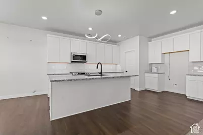 2346 W Swenson Cir, Syracuse, UT 84075 - Photo 10