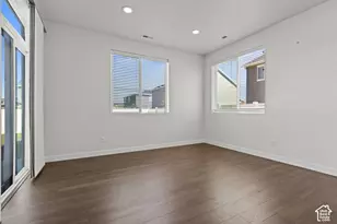 2346 W Swenson Cir, Syracuse, UT 84075 - Photo 16