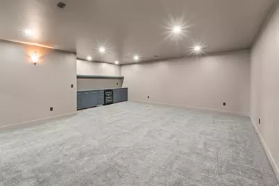 317 E Manilla Dr, Draper, UT 84020 - Photo 58