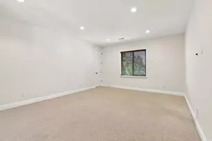 3149 E 10000 S, Sandy, UT 84092 - Photo 36