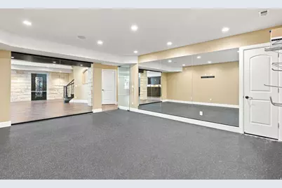 3149 E 10000 S, Sandy, UT 84092 - Photo 32