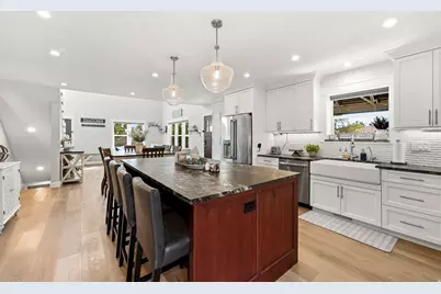 2163 E Wilson Ave S, Salt Lake City, UT 84108 - Photo 8